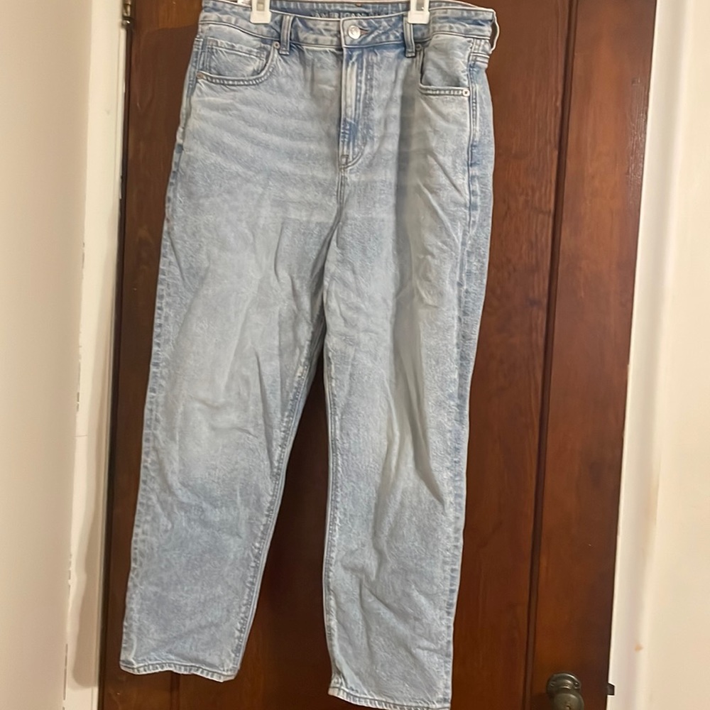 American Eagle mom jeans